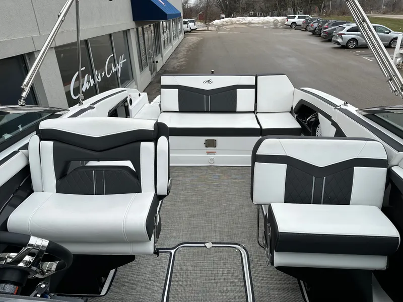 Slide: The Image of Monterey 278SS Super Sport 2022 - 8