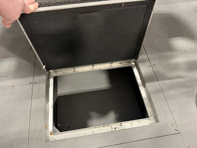 Slide: The Image of Smoker Craft Adventurer 178 DC 2022 - 18