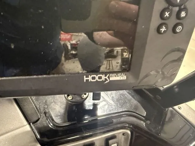 Slide: The Image of Smoker Craft Adventurer 178 DC 2022 - 20