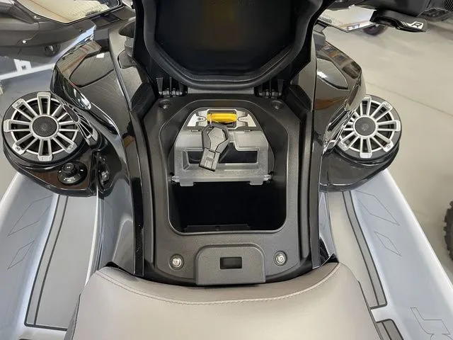 Slide: The Image of Kawasaki Jet Ski STX 2026 - 17