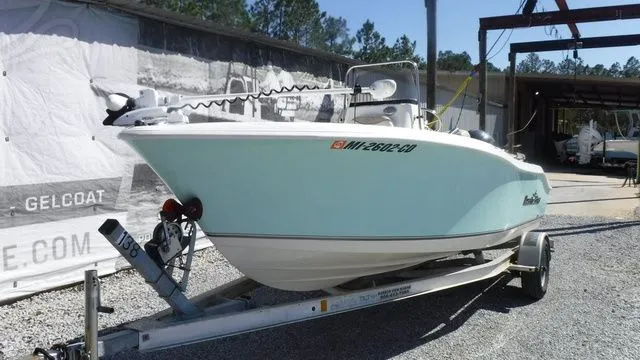 Slide: The Image of NauticStar 19 XS 2018 - 7