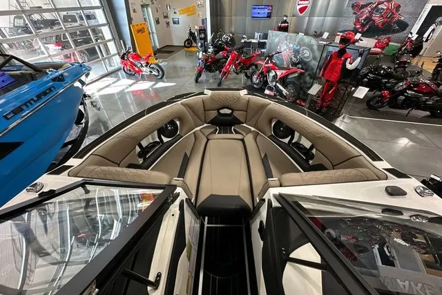 Slide: The Image of Centurion Ri245 2026 - 12