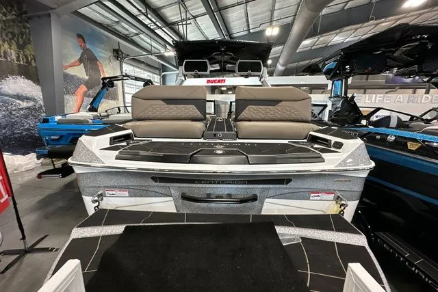 Slide: The Image of Centurion Ri245 2026 - 3