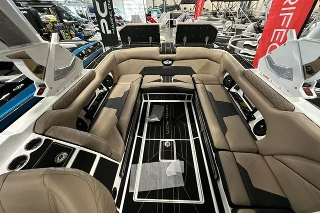 Slide: The Image of Centurion Ri245 2026 - 9