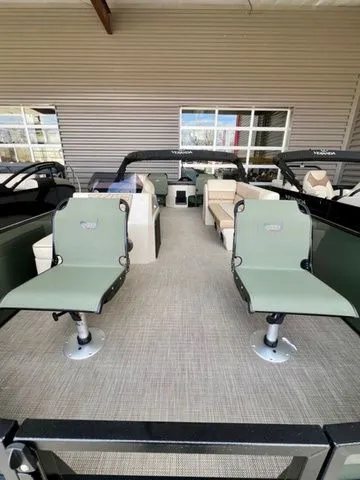 Slide: The Image of Veranda Vista 20F4 2026 - 6