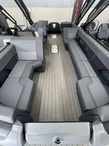 Slide: The Image of Manitou 22Exploreflebrfstealth 2025 - 3