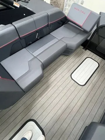 Slide: The Image of Manitou 22Exploreflebrfstealth 2025 - 6