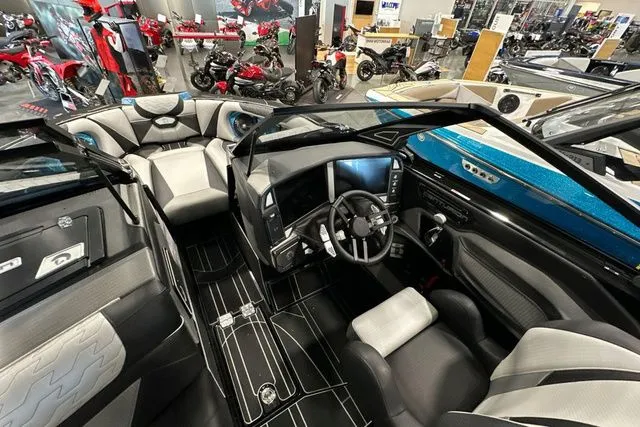 Slide: The Image of Centurion Ri230 2026 - 14