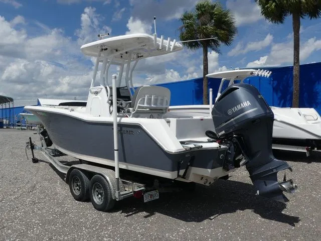 Slide: The Image of Tidewater 232 CC Adventure 2020 - 6