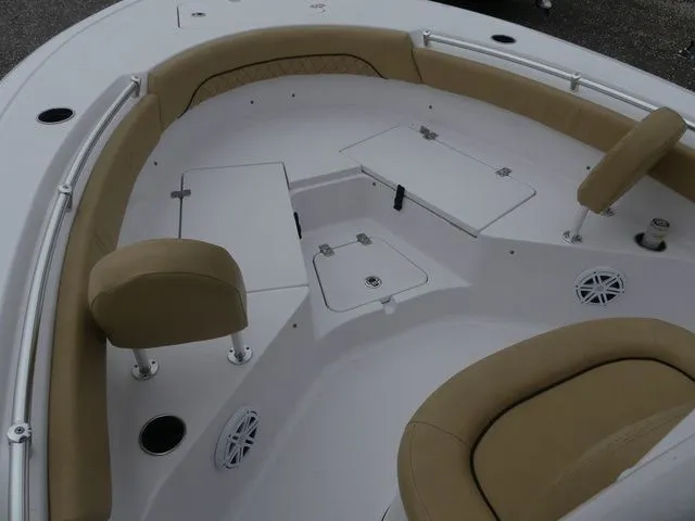 Slide: The Image of Sportsman Heritage 211 Center Console 2023 - 13