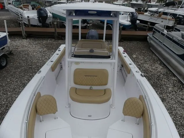 Slide: The Image of Sportsman Heritage 211 Center Console 2023 - 14