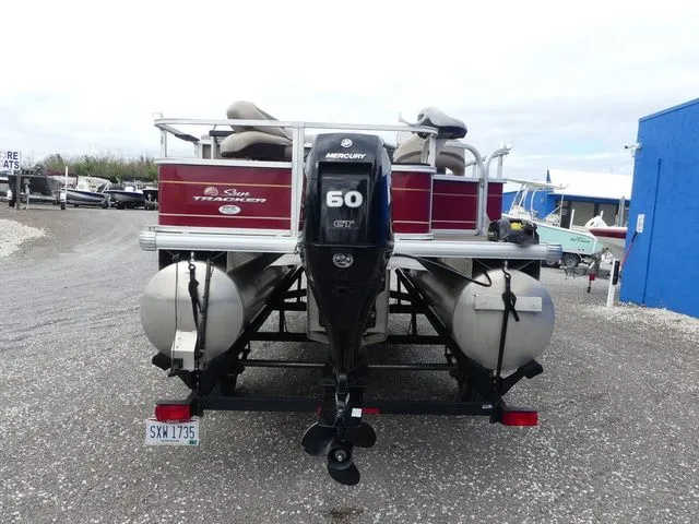 Slide: The Image of Sun Tracker Bass Buggy 18 DLX 2020 - 5