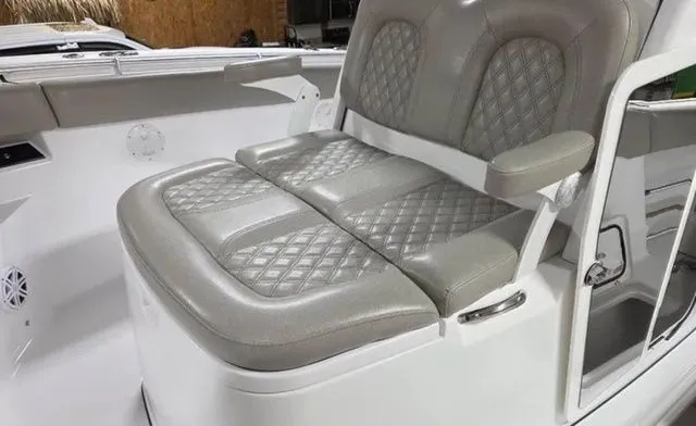 Slide: The Image of Sportsman Open 322 Center Console 2022 - 7