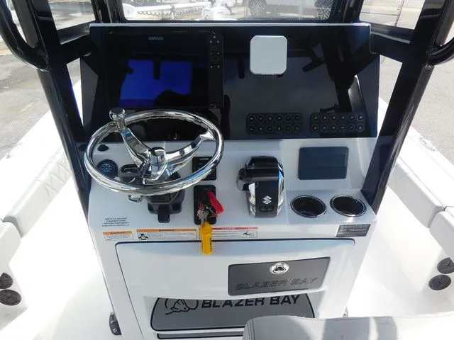 Slide: The Image of Blazer Bay 2440 2026 - 12