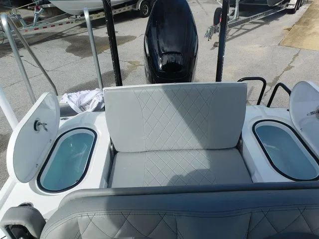 Slide: The Image of Blazer Bay 2440 2026 - 9