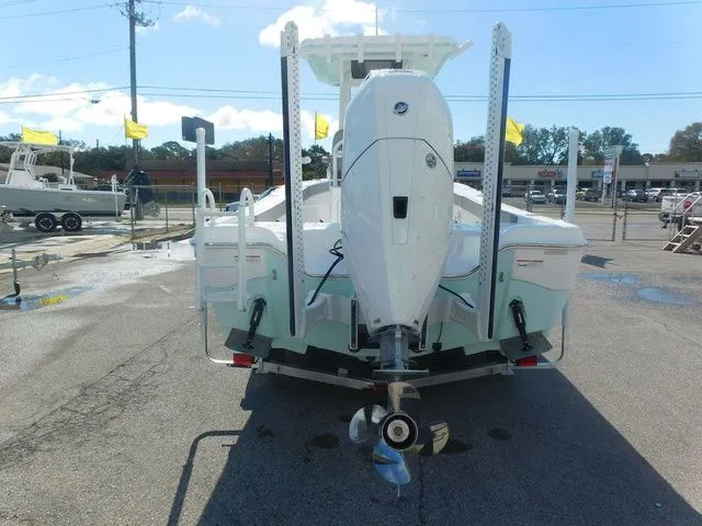 Slide: The Image of Blazer Bay Makaira 2600 2026 - 6