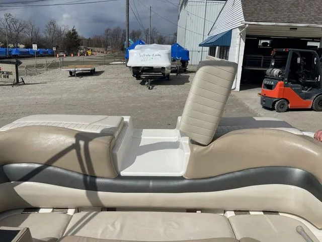 Slide: The Image of Glastron GXL 205 2006 - 7