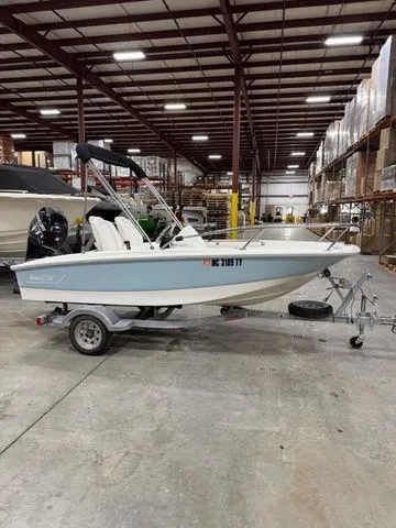 The Image of Boston Whaler 130 Sport 2016 - 1