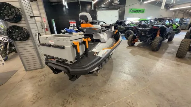 Slide: The Image of Sea-Doo FishPro Trophy 170 2026 - 5