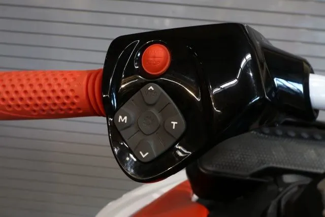 Slide: The Image of Sea-Doo SparkTrixx For 3 Rotax 900 ACE - 90 Ibr And Aud 2026 - 12