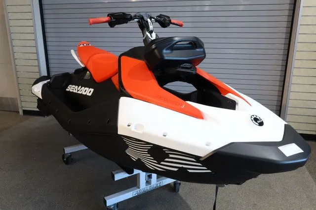 Slide: The Image of Sea-Doo SparkTrixx For 3 Rotax 900 ACE - 90 Ibr And Aud 2026 - 7