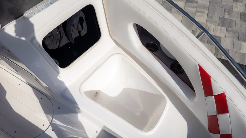 Slide: The Image of Ebbtide 2300 Z Trak 2011 - 16