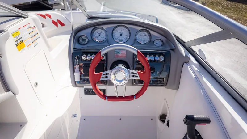 Slide: The Image of Ebbtide 2300 Z Trak 2011 - 20