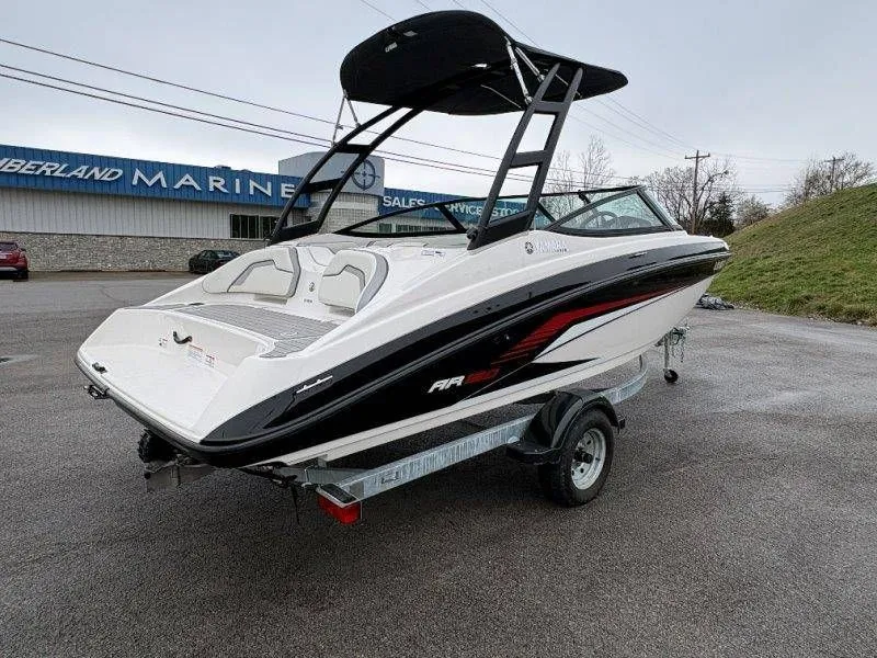 Slide: The Image of Yamaha AR190 2018 - 10