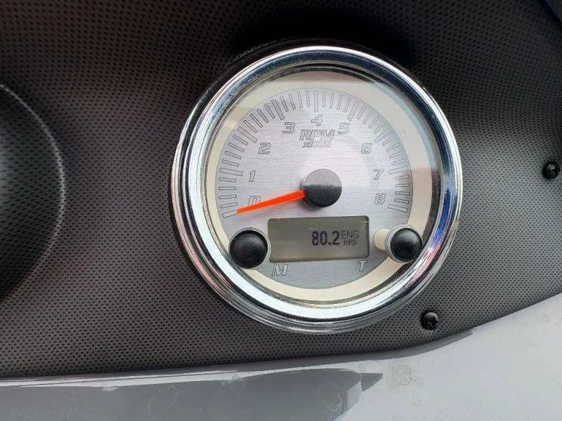 Slide: The Image of Yamaha AR190 2018 - 23