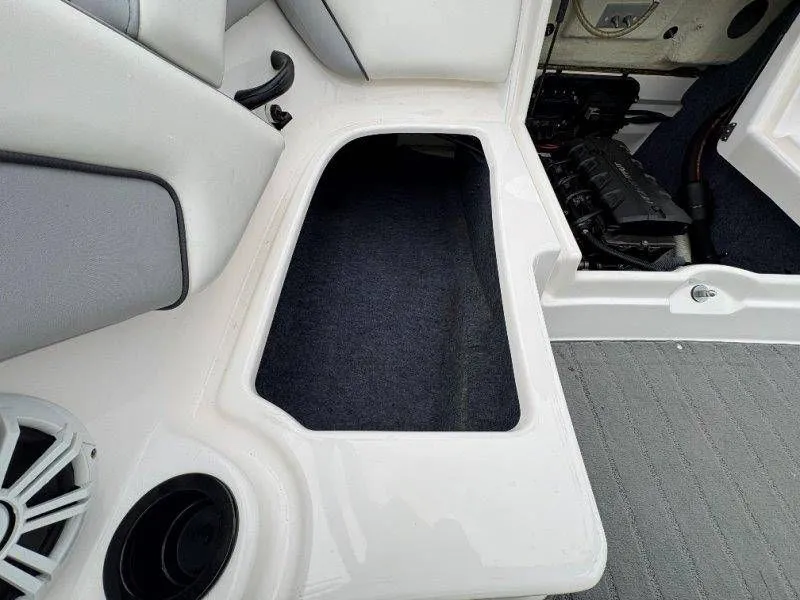 Slide: The Image of Yamaha AR190 2018 - 25