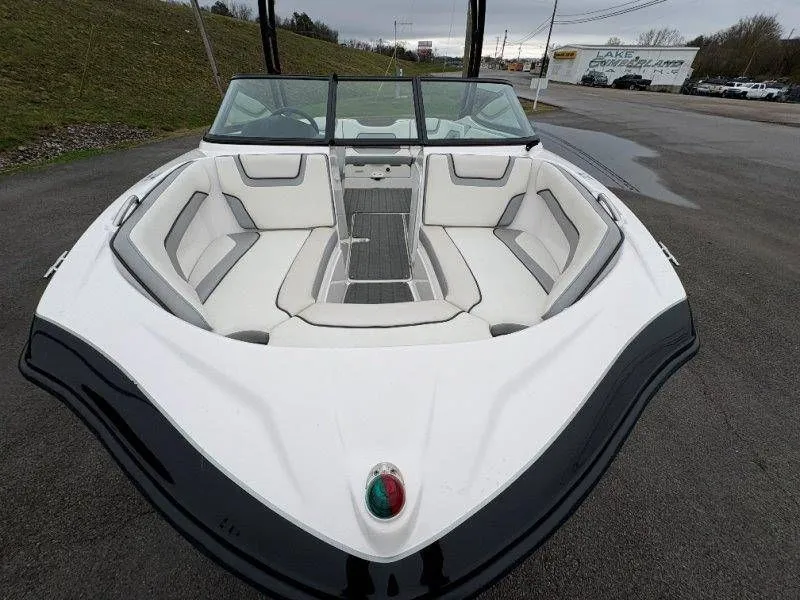 Slide: The Image of Yamaha AR190 2018 - 54