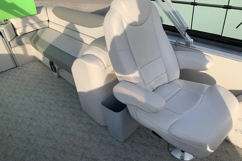 Slide: The Image of Luxurious seating on 2018 Avalon 2585 Catalina Quad Lounger pontoon boat. - 9