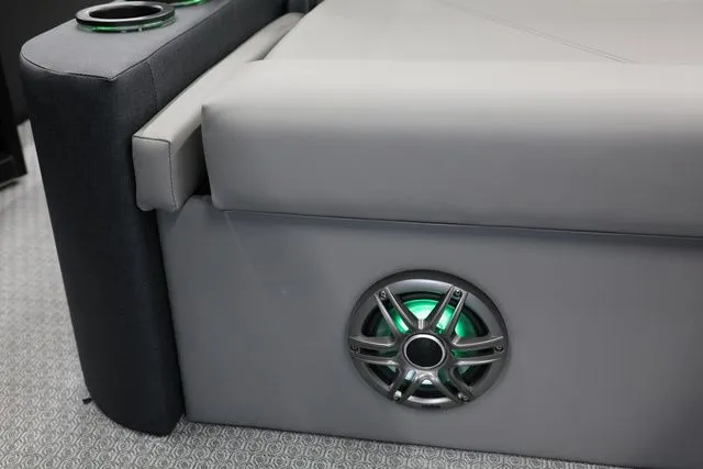 Slide: The Image of Evotti 521 CS 2026 - 18