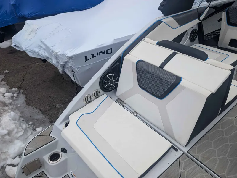 Slide: The Image of Yamaha 222XD 2023 - 19