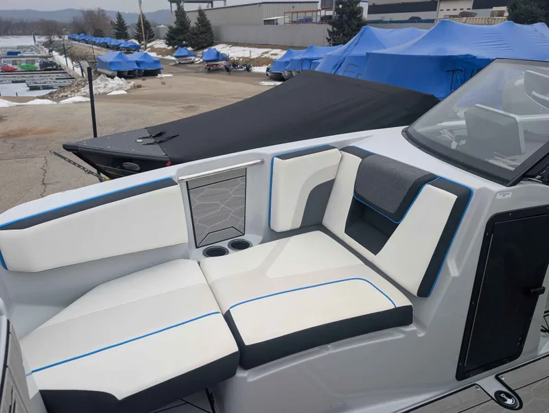 Slide: The Image of Yamaha 222XD 2023 - 9