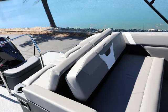 Slide: The Image of Evotti 521 CS 2026 - 27