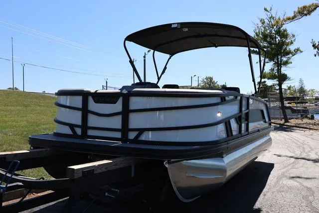 Slide: The Image of Evotti 521 CS 2026 - 5