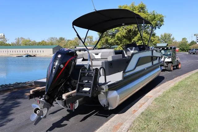 Slide: The Image of Evotti 521 CS 2026 - 9