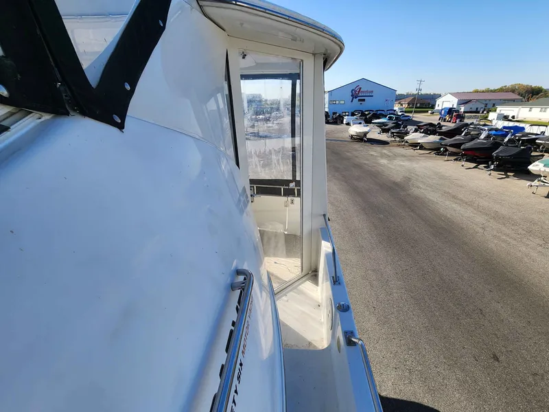 Slide: The Image of 2001 Carver 396 yacht on a boat lot. - 27