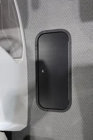 Slide: The Image of Evotti 523 CS Tritoon 2026 - 23