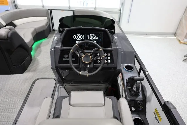 Slide: The Image of Evotti 721 CS FACTORY DEMO TRITOON 2026 - 12