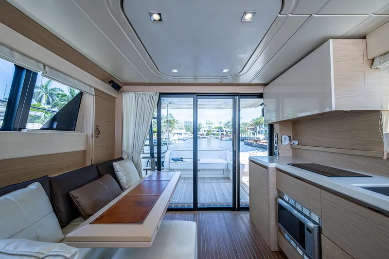 Slide: The Image of Beneteau Monte Carlo 4 2015 - 51