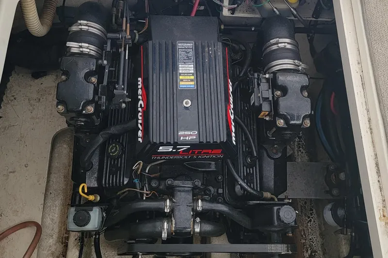 Slide: The Image of Engine compartment of a 1998 Bayliner 3255 Avanti with MerCruiser 5.7L V8 engine. - 18