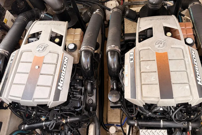 Slide: The Image of Twin MerCruiser Horizon 8.1 engines in a 2008 Sea Ray Sundancer 350 boat. - 49
