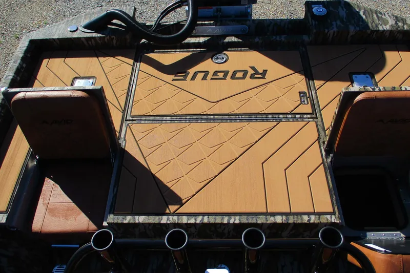 Slide: The Image of 2026 Avid 22 Rogue CC boat deck with custom design and seating. - 13