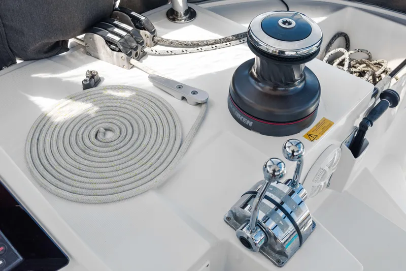 Slide: The Image of Control panel of a 2017 Lagoon 450 F yacht with winch and coiled rope. - 27
