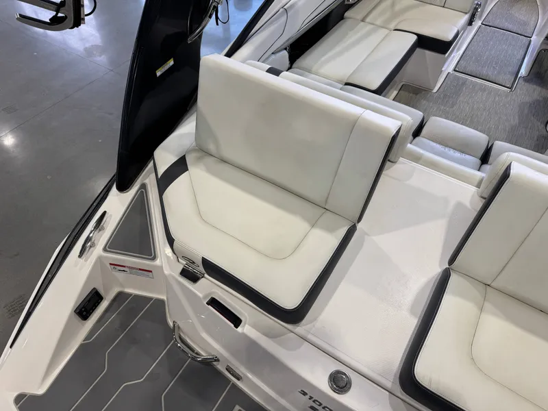 Slide: The Image of Regal 2100 RX Surf 2018 - 12