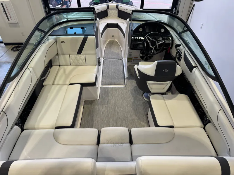 Slide: The Image of Regal 2100 RX Surf 2018 - 13