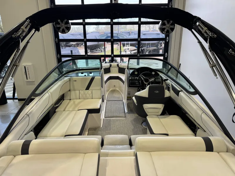 Slide: The Image of Regal 2100 RX Surf 2018 - 9