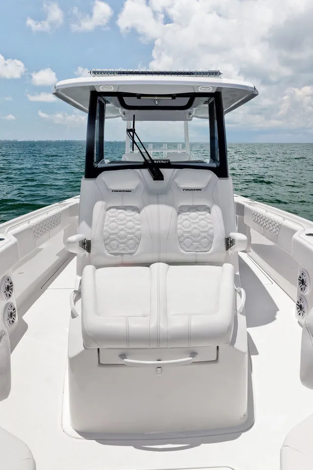 Slide: The Image of Fountain 32 NX Sportfish 2024 - 22